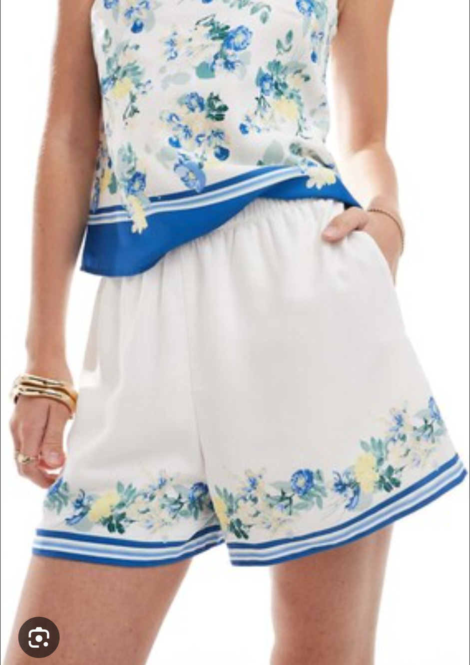 Abercrombie & Fitch Pull On Floral Trim Shorts NEW!